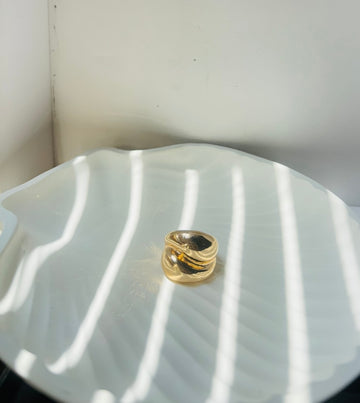 Luna Melt Bold Ring